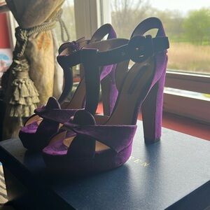 Purple Velvet Open toe Luxury Pumps Purple Label Ralph Lauren Made In Italy 38B